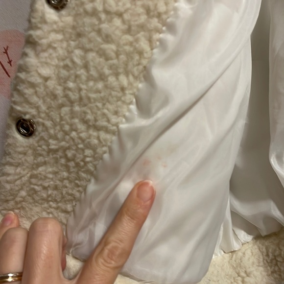 Fuzzy Crop Jacket - Picture 8 of 9